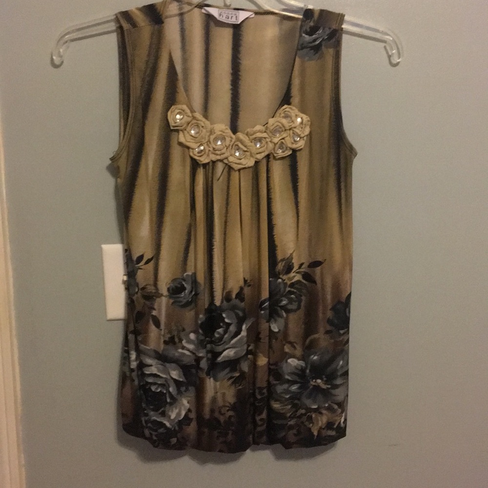 Blouse size M